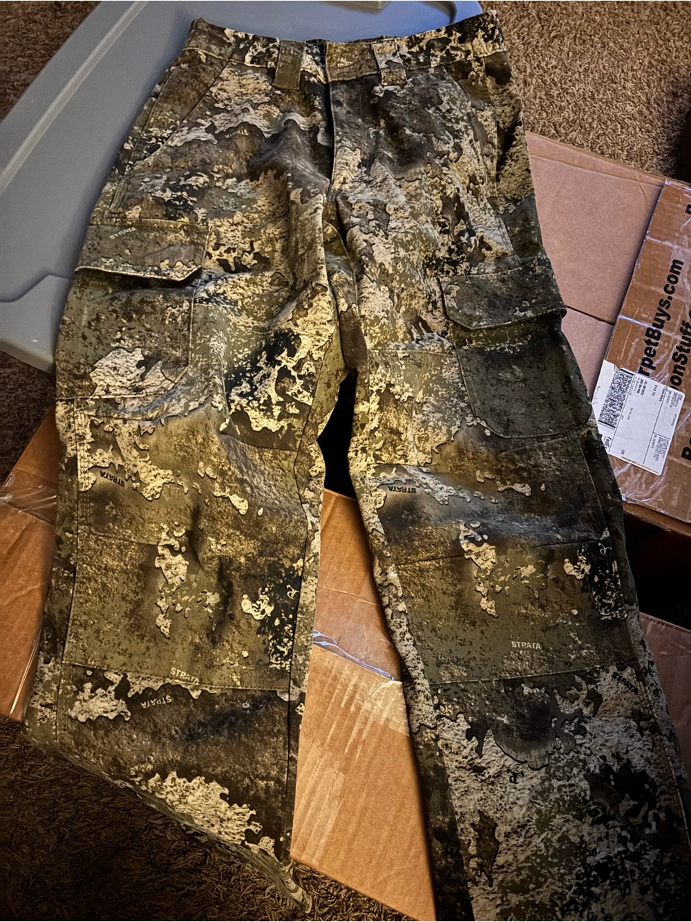 RedHead Men's silent hide Cargo Pants in Green Camo Print